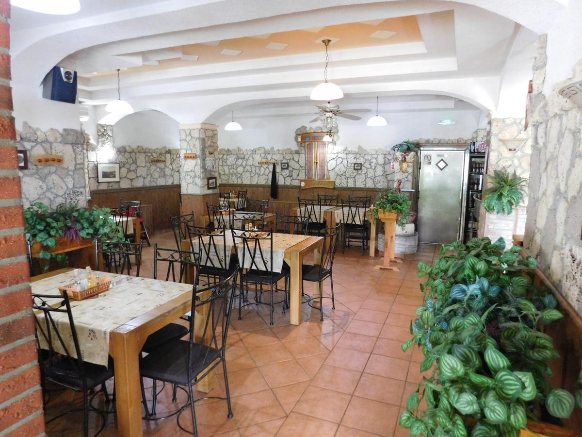 Sedra Holiday Resort-Adults Only-Bed & Breakfast Rakovica Exteriér fotografie